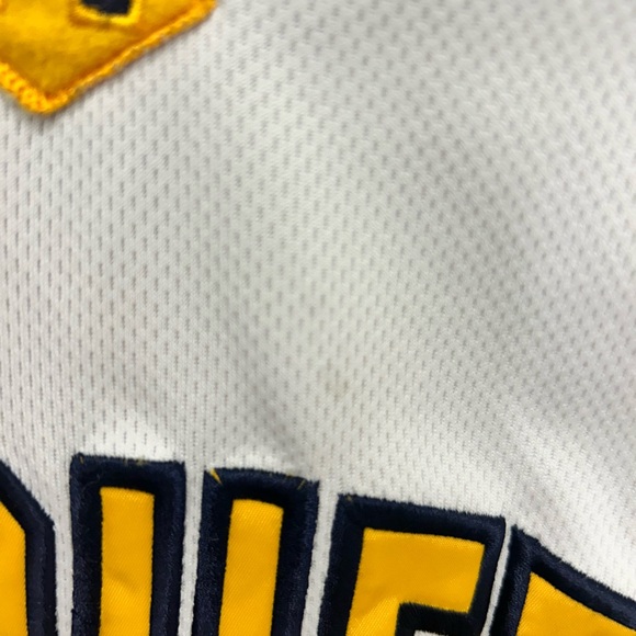 Marquette basketball jersey white - Picture 2 of 3